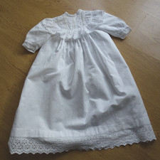 Jolie robe de baptême