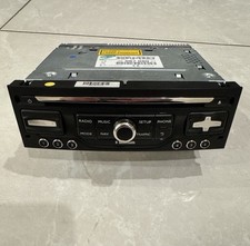 AUTORADIO GPS  USB BLUETOOTH