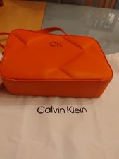 Calvin Klein-sac femme, porté