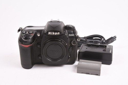 Nikon d200 2mp dslr body - d200,