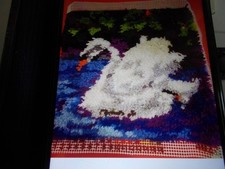 CANEVAS FAIT MAIN EN POINT NOUE CYCNE