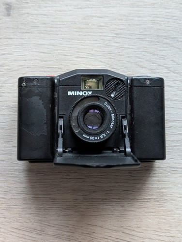 Pocket camera minox el - /,