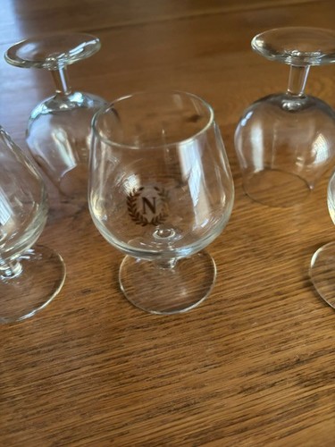 Petits verres de - verres,