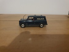 Austin Mini Van Police Corgi