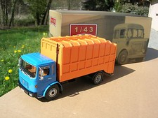 IXO 1/43 CAMION SAVIEM SM 10