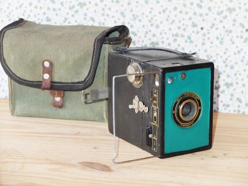 Appareil photo box - appareil, ensign