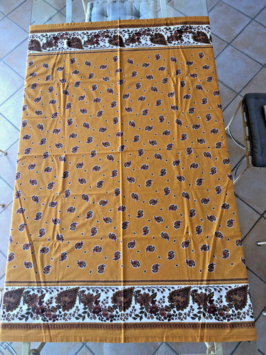 Tissu vintage style - -,