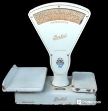 Ancienne Balance De Commerce