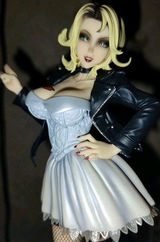 Figurine kotobukiya horror - figurine,