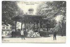 10  TROYES  KIOSQUE A MUSIQUE