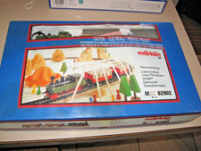 MARKLIN HO TRAIN SET M