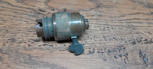 Pièces détachées ancienne - -,