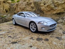 7& Jaguar XK Coupé silver