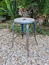 ANCIEN TABOURET INDUSTRIEL