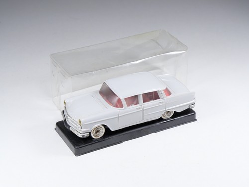 Norev opel kapitan - norev,