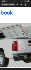 Chevrolet Colorado Truck Bed Tonneau Cover Metal , Hydrolic Lift