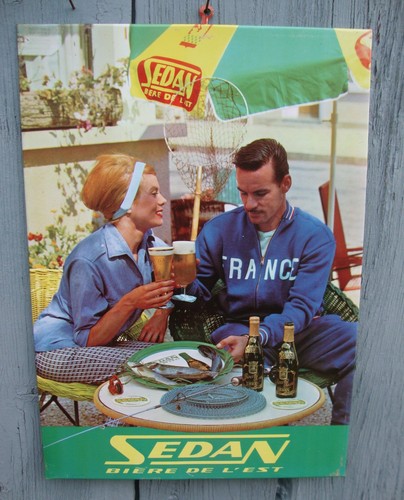 Bière sedan ancienne tôle - bière,
