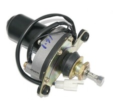 Moteur d'essuie-glace avant
