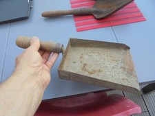 Pelle ancienne Charbon Bois