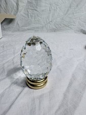 Œuf décoratif en cristal