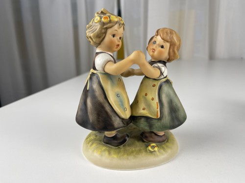 Figurine hummel 353 danse - figurine,