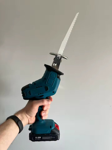 Scie sabre sans fil 18v - scie,