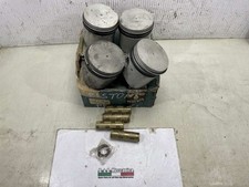 FORD TAUNUS 15M 12M 17M 4 PISTON SET (VW919)