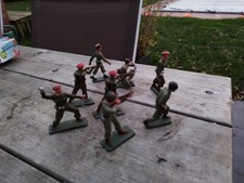 8 ANCIENS SOLDATS MARINS