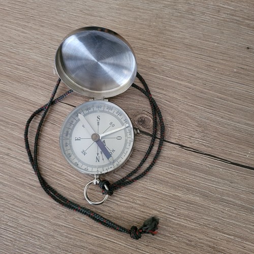 Boussole ancienne - boussole,