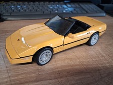 Voiture miniature MEDAILLER