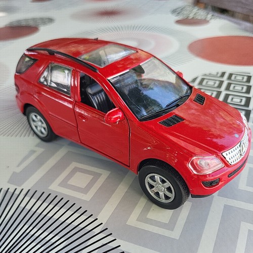 Voiture miniature mercedes - miniature,