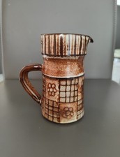 Pichet en céramique de