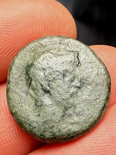 Moyen bronze antique à