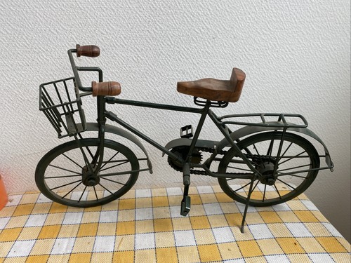 Ancien velo métal - velo, deco