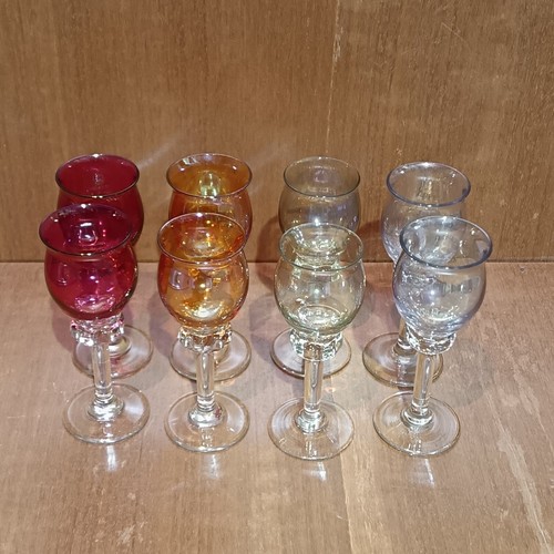Verres cristal sur - verres, pied