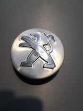 CABOCHON CENTRE ROUE JANTE ALU