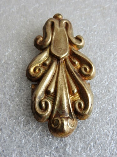 Piton nail cover screw - nail,