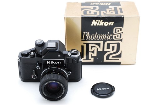 Neuf appareil photo - photo, reflex