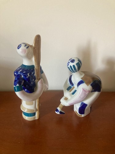 Deux belles porcelaines - deux,