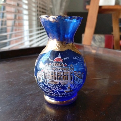 Petit vase verre bleu - en,