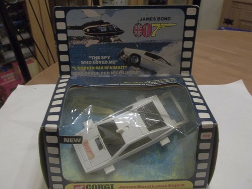 Corgi 269 james bond lotus - 269,