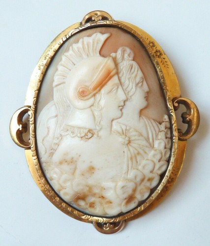 Grande broche médaillon