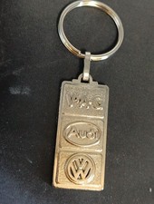 Porte-clé V.A.G AUDI VW EN