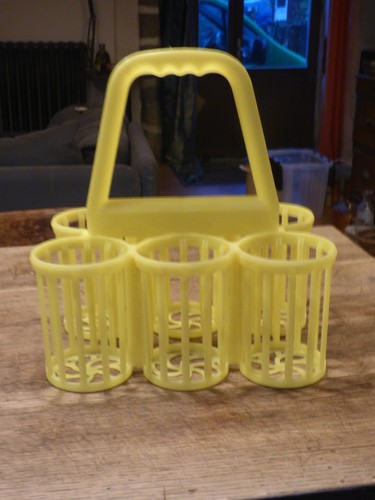 Panier plastique jaune pour - panier,