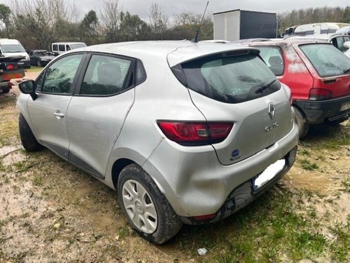 Malle hayon arriere renault - malle/hayon,