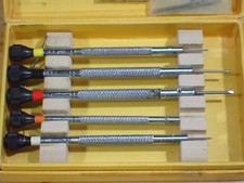 Bergeon 4840 Watchmakers Non-Magnetic Screwdrivers with some Extra Blades