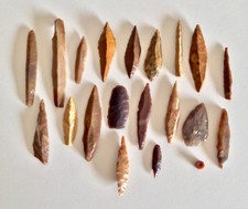 19 pointes de flèches