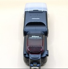 ✅️ NIKON Speedlight SB-900