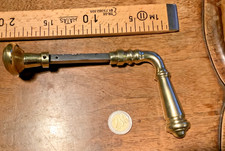 poignée de porte ancienne en