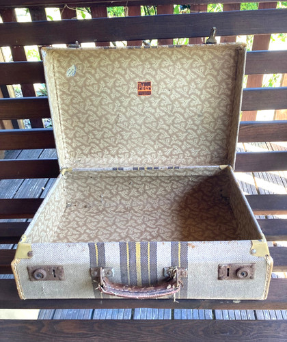 Ancienne petite valise - , en